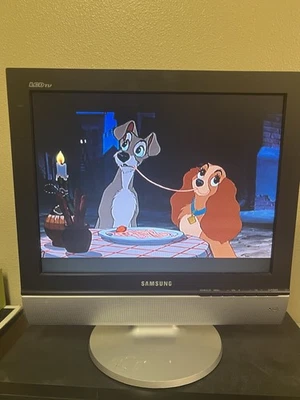 17” Samsung LT-P1745 TV/ Monitor-NO REMOTE - Image 1 of 4