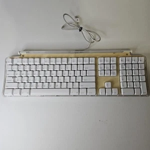 Apple Mac Computer M7803 Pro Keyboard White 2002 USB Port Yellowed Vintage - Picture 1 of 11