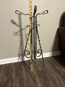 Vintage wrought iron plant stand - Picture 1 of 12