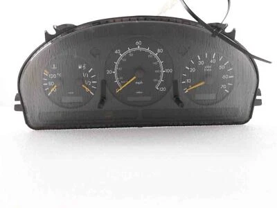 Cuadro de instrumentos velocímetro Mercedes-Benz ML320 1998 163 1635400247 millas UNK Foto 1 de 4