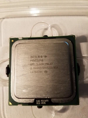 Intel Pentium D 805 2 core 2 MB L2 Cache FSB 533 MHz 2.667 GHz LGA 775 CPU SL8ZH - Image 1 of 4