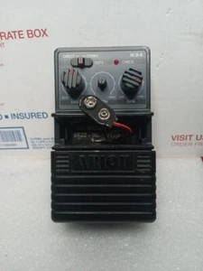 Arion Stereo Chorus / Vibrato SCH-Z Guitar Effect Pedal missing batt cover, knob - Picture 1 of 14