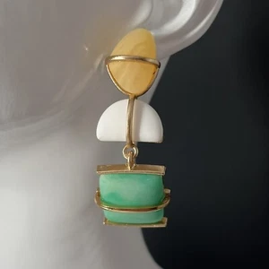 Modernist Dangle Earrings Gold Tone Resin Mint Green Geometric Kinetic Pierced - Picture 1 of 7