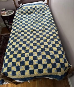 Handcrafted Sunflower Floral Blue Checkered Quilt Throw Blanket 57” x 80” - Picture 1 of 8