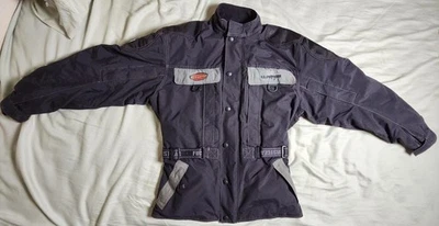 Jaqueta de motociclista FirstGear Kilimanjaro Hypertex masculina tamanho LGT preta acolchoada - Imagem 1 de 4