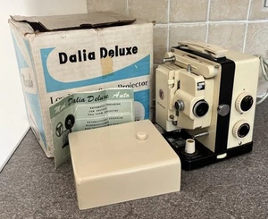 Vintage Mini Dalia Deluxe Auto 8mm Zoom Projector - Full Working Order - Picture 1 of 11