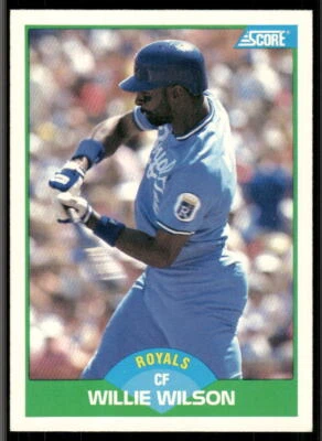 1989 Score #28 Willie Wilson - Image 1 of 2