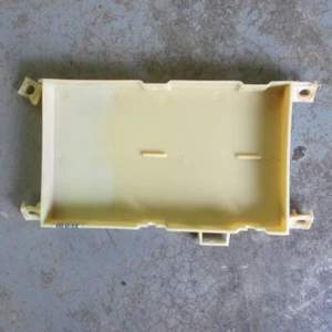 86 1986 CHEVY GMC 1500 SQUARE BODY PICK UP TRUCK ORIGINAL ESC MODLUE TRAY FLAWED - Picture 1 of 4