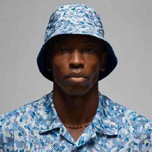 Size M/L Nike Sportswear Camo Bucket Hat Unisex Sports - Picture 1 of 6