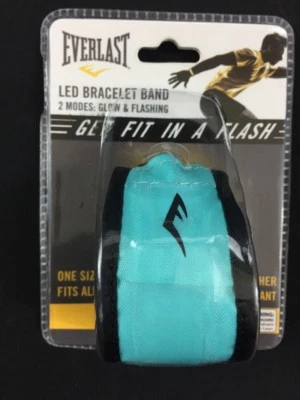 Pulsera Everlast LED Banda 2 Modos Brillo y Flash Azul Claro Nuevo en Paquete Talla Única para Todos Foto 1 de 3