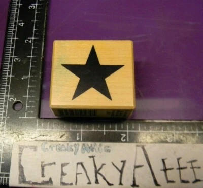 PSX C-957 SOLID STAR RUBBER STAMP CREAKYATTIC - Image 1 of 2