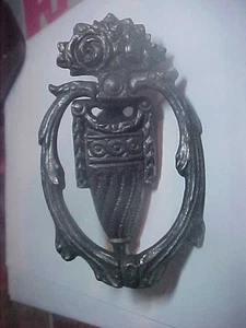 CESTA DE FLORES de bronce macizo estilo Art Nouveau ornamentado vintage - Imagen 1 de 4