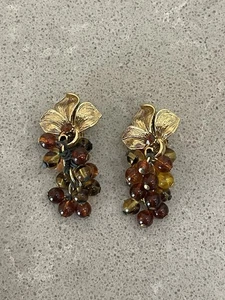 Oscar de la Renta Grape Design Earrings - Picture 1 of 9