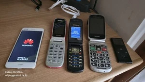 Lotto Cellulare E Smartphone Huawei, Samsung, Brondi, Ipod PER RICAMBI LEGGERE - Foto 1 di 11