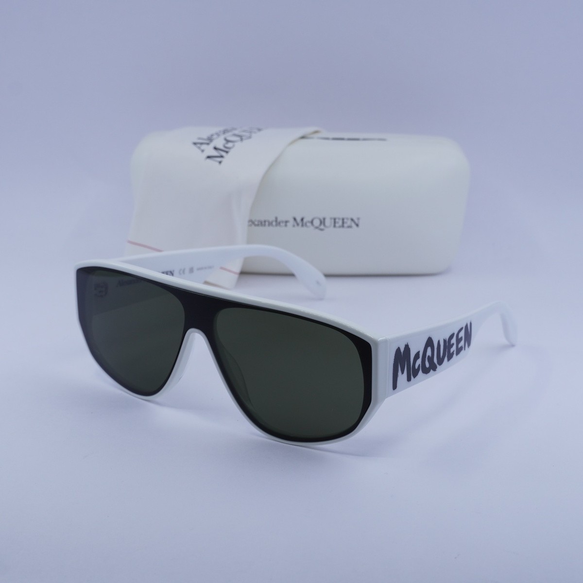 サングラス alexander mcqueen Unisex SUNGLASSES (AM0408S 003 WHITE) Alexander McQueen White Sunglasses for Women for sale | eBay