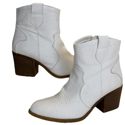 Dirty Landry Unite White Snake Skin  Cowboy Western Ankle Booties Wood Heel Sz 7 - Image 1 of 4