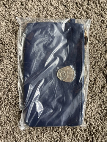 MILWAUKEE BREWERS SGA WRISTLET  ZIP - PURSE   5-14-23  MOTHERS DAY GIVEAWAY Cover