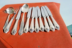 11 service de table  métal argenté - Foto 1 di 2