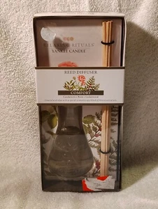 Retired Scent Yankee Candle Reed Diffuser Cardamom Rose Cedarwood Relaxing Set - Picture 1 of 22