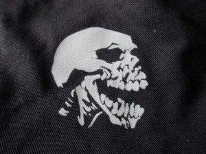 Edge Jacke - schwarz - XL - Logo Stick - Rückseite Totenkopf Druck Schulter - Bild 1 von 19