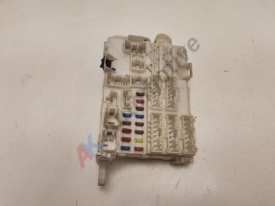Toyota Hilux 05-11 2.5d Fuse Box - Image 1 of 4
