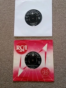 Skeeter Davis - Someone I'd Like To Forget & I'm Saving My Love 7" Singles - Picture 1 of 3