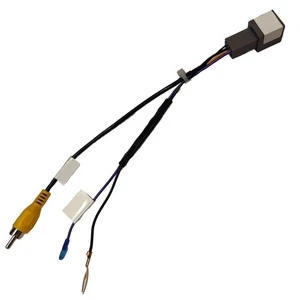 Car Reversing Video Adapter 8Pin Compatible with For Mitsubishi Xpander - Picture 1 of 8