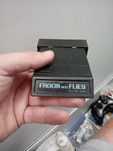 Frogs and Flies Atari 2600 - Picture 1 of 3