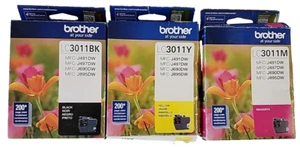 Lote de 3 cartuchos de tinta magenta originales Brother LC3011 negro amarillo caducan 2024 NUEVO - Imagen 1 de 3