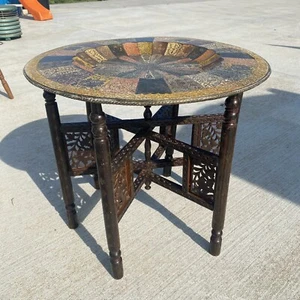 Vintage Moroccan Etched Brass Tin Round Tray Wood Folding Legs Coffee Table - Picture 1 of 9