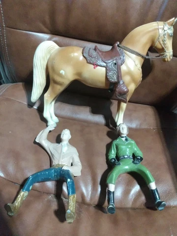 Vintage Original Hartland Roy Rogers   And Dale Evans  Trigger? Lot king of cowb Cover