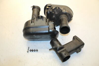 2005 Yamaha Royal Star XVZ 1300 Air Cleaner Filer Air Box Housing 4XY-14431-02 - Image 1 of 4