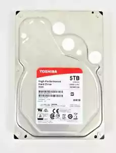 TOSHIBA X300 5TB High Performance -HDWE150, 3.5" SATA Hard Drive HDETR10GCA51 - Picture 1 of 2