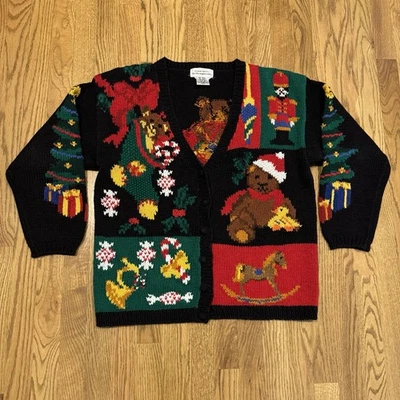 Vintage The Eagle’s Eye Cardigan Sweater Women’s Medium Christmas Bear Vtg - Image 1 of 4
