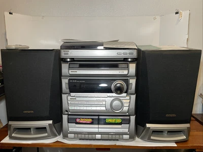 AIWA CX-ZL10 Stereo, PX E860 Turntable, Remote, Antenna & Manuals (Read Disc)!! - Image 1 of 4