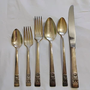 Coronation Silverplate Flatware 68 Pc Collection by Community (Oneida) Antique  - Picture 1 of 17