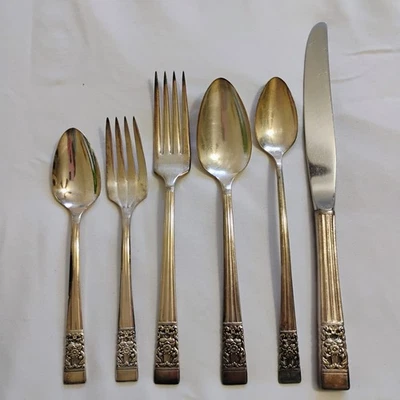 Coronation Silverplate Flatware 68 Pc Collection by Community (Oneida) Antique  - Image 1 of 4