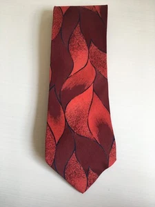 CHARLESTON Tie Rack Vintage 1990's Silk Necktie Made in Italy (N) - Picture 1 of 6
