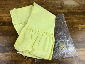 Lote 2 Paneles Cortinas Nivel Joyce Lane Grant Nuevos De Colección Cada 26" An x 29" Largo Amarillo - Imagen 1 de 4