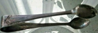 SUGAR CUBE SPOON TONG'S SILVERPLATE 4 1/2 INCH - Image 1 of 4