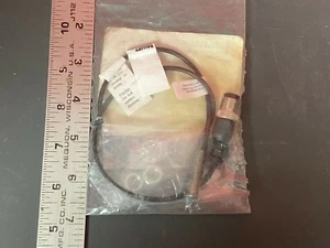 BALLUFF BES-516-324-E4-C-S4-PU-00.5- M8 INDUCTIVE PROXIMITY SENSOR - Picture 1 of 3