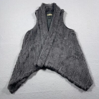 Chaleco tejido de piel de conejo asimétrico La Rok Luxe para mujer talla pequeña gris suave Foto 1 de 4
