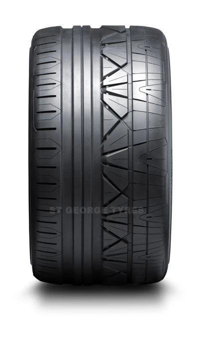 1 x New 245-35-20 NITTO INVO Tyres ULTIMATE HIGH PERFORMANCE 2453520 245/35r20 - image 1 of 1