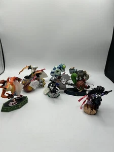 Lot of 8 Activision Skylanders Action Figures - Picture 1 of 12