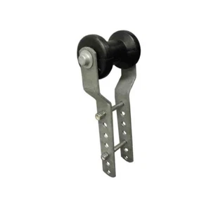 CE Smith Boat Trailer 3 Inch Tongue Keel Roller Bracket (32003G) - Picture 1 of 1