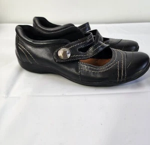 Clarks Artisan Black Mary Jane Leather Flat Hook & Loop Shoe Women's 7 M - Picture 1 of 12