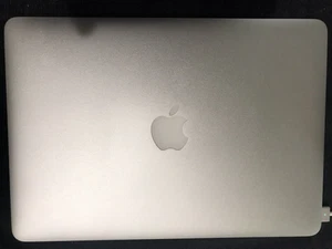 Apple MacBook Air 13 Zoll Laptop i5 - 128GB SSD -N MAGIC MOUSE - Bild 1 von 8