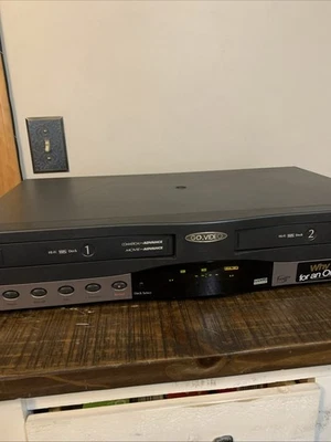 Go Video VCR+ copiadora de doble cubierta DDV9558. Sin probar Foto 1 de 4