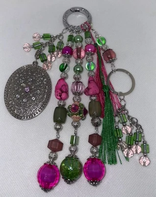 Hecho a mano✨Bling✨Bolso✨Dije✨ÚNICO✨Llavero✨Artesanal✨Bolso de mano✨Joyería✨Hecho en EE. UU.✨ Foto 1 de 4