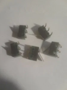5 PCS, CHERRY DG2 SNAP ACTION SWITCH, SPDT, .05 A, 30 V, NEW OLD STOCK - Picture 1 of 1